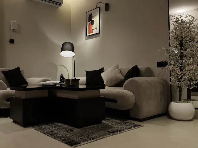 شقة بتصميم أنيق ودخول ذاتي