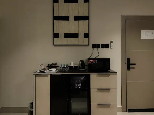 شقة بتصميم أنيق ودخول ذاتي