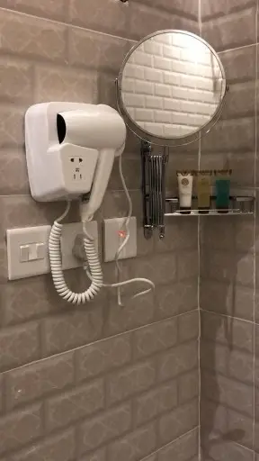شاليه بمسبح وجلسة خارجية